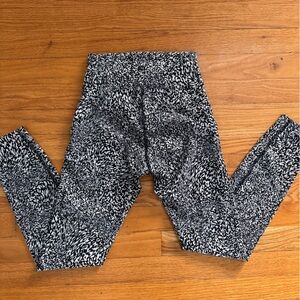 lululemon athletica InStill High-Rise Tight Women’s 2 Warped Grain Alpine